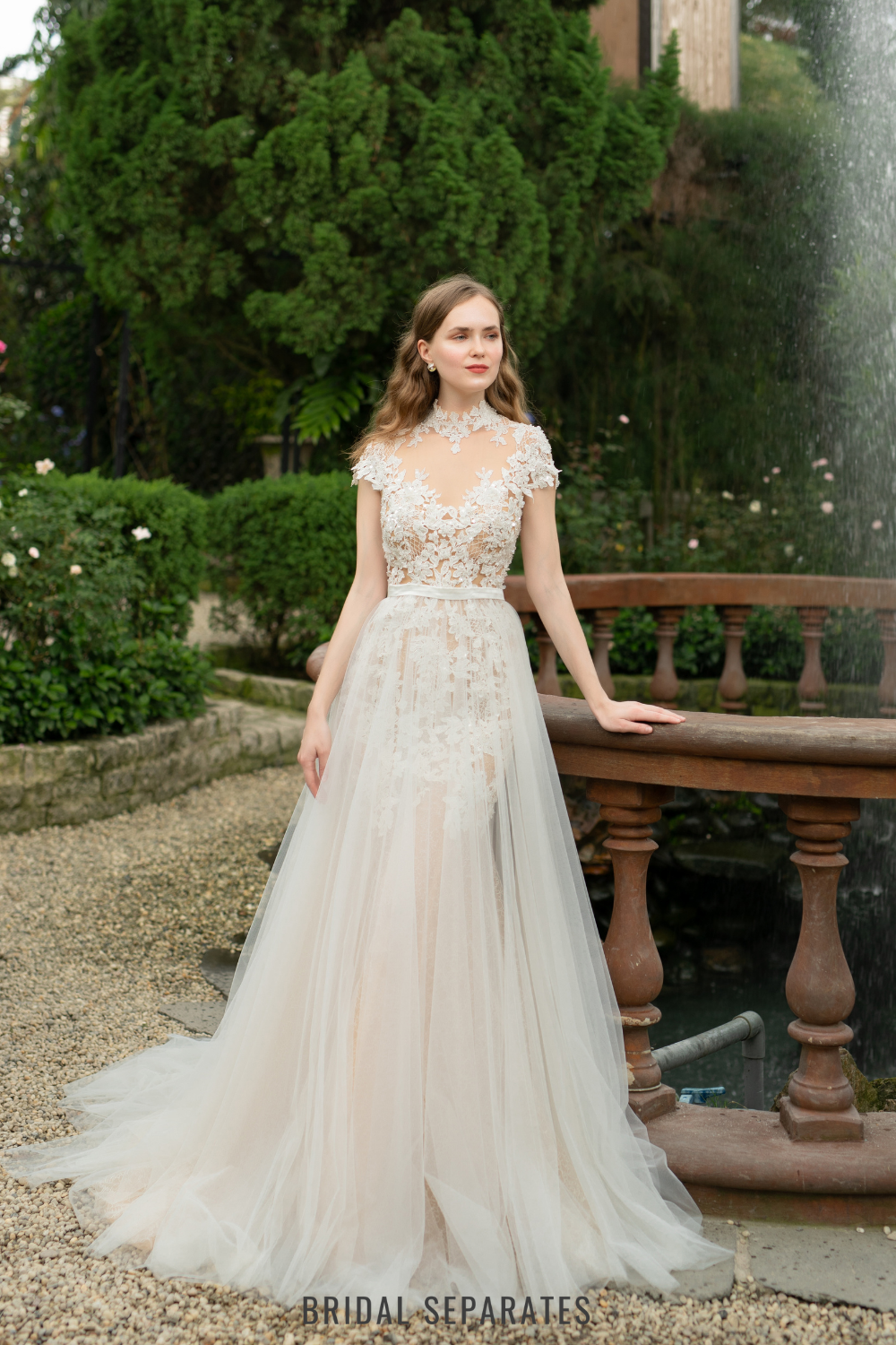 high neck lace ball gown wedding dress Long Sleeve High Neck A-Line Tulle Wedding Dress with Lace Applique
