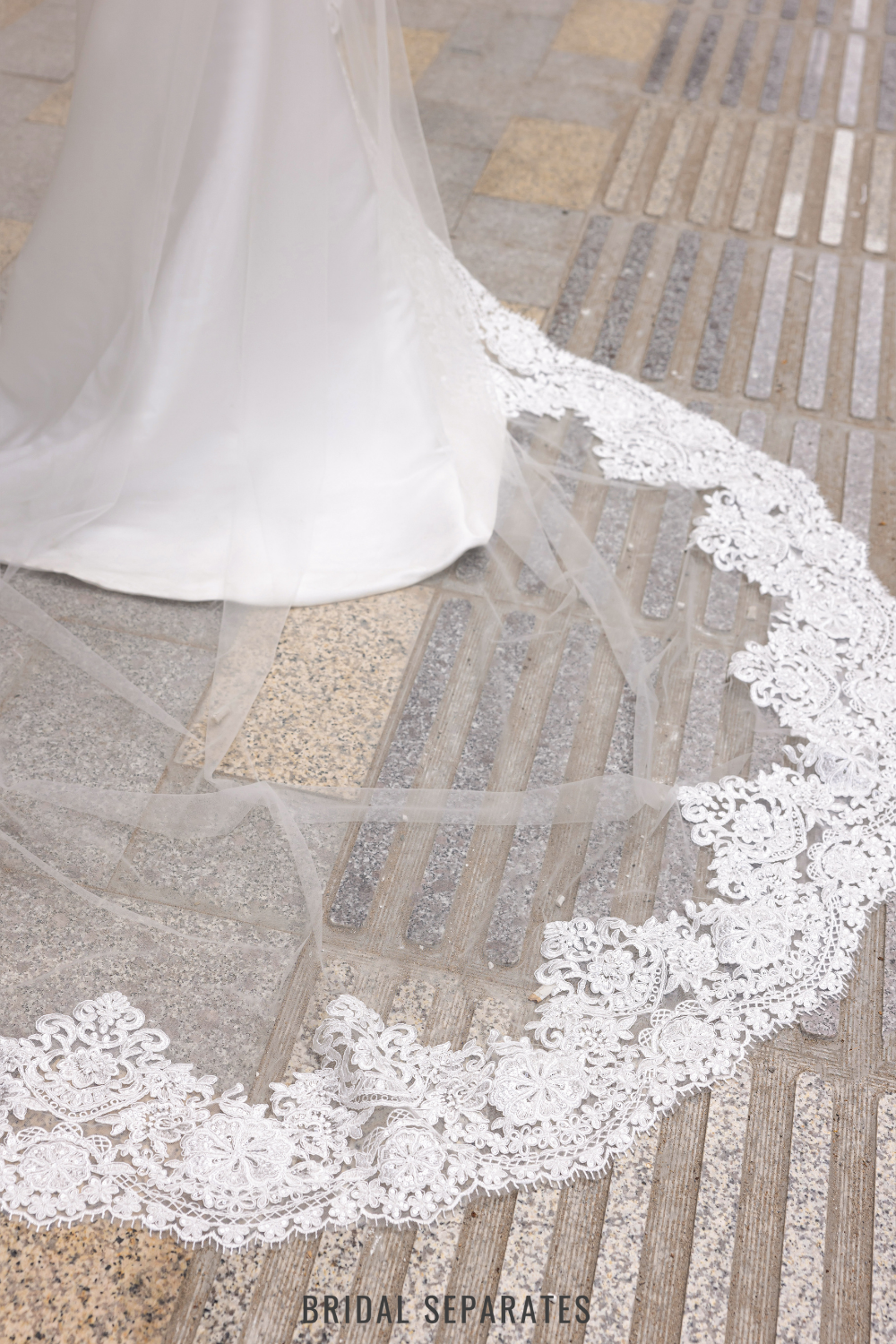 Catheral Lace Wedding Veil / "Elodie"
