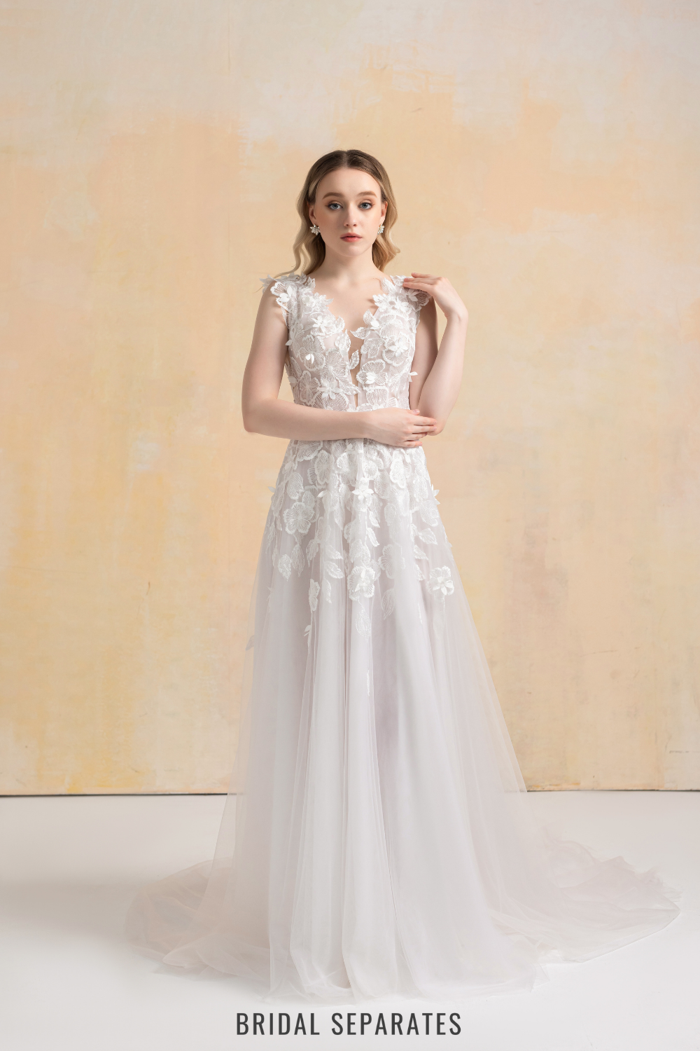 Ball Gown Wedding Dress with Floral Lace / "Camilla"