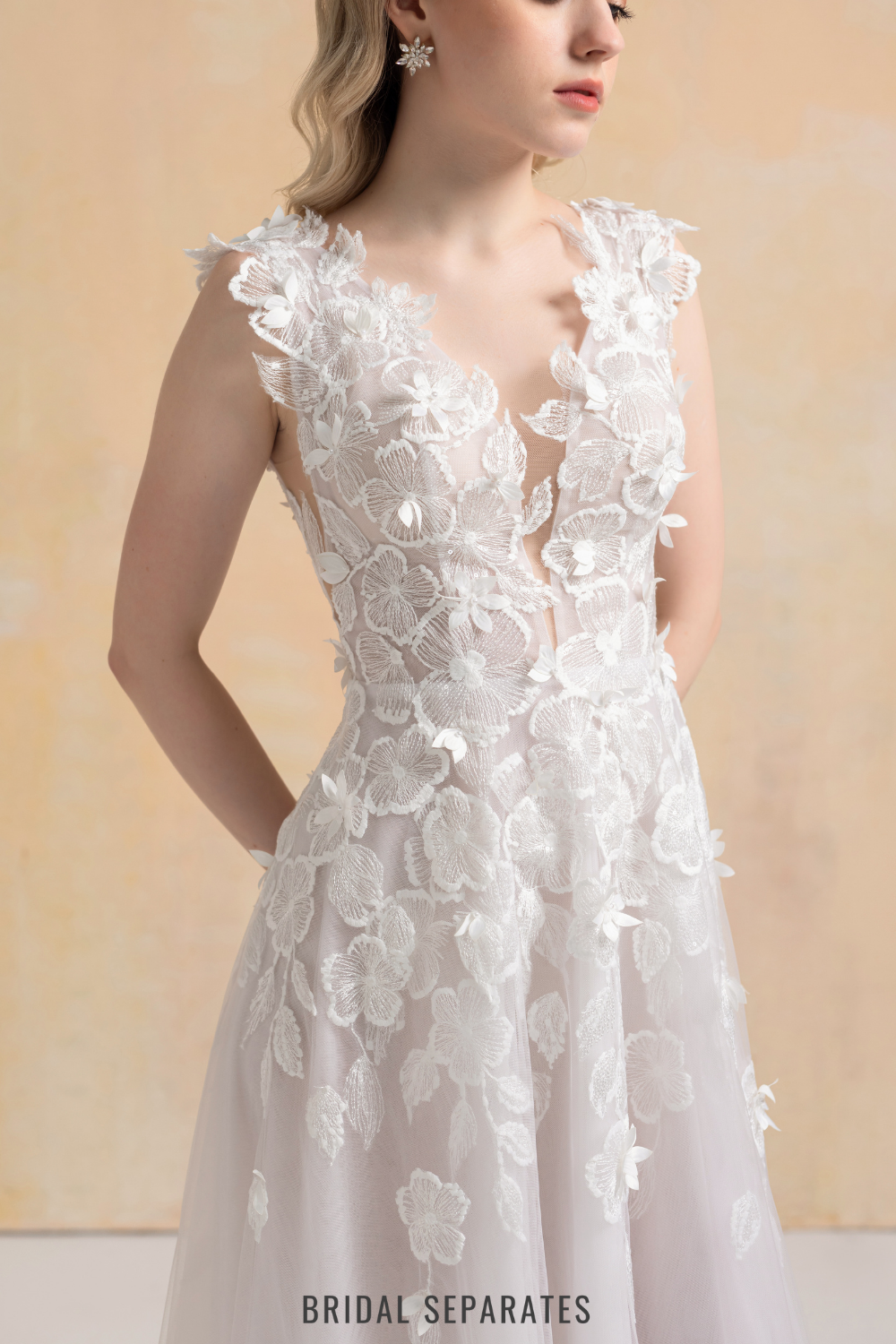 Ball Gown Wedding Dress with Floral Lace / "Camilla"