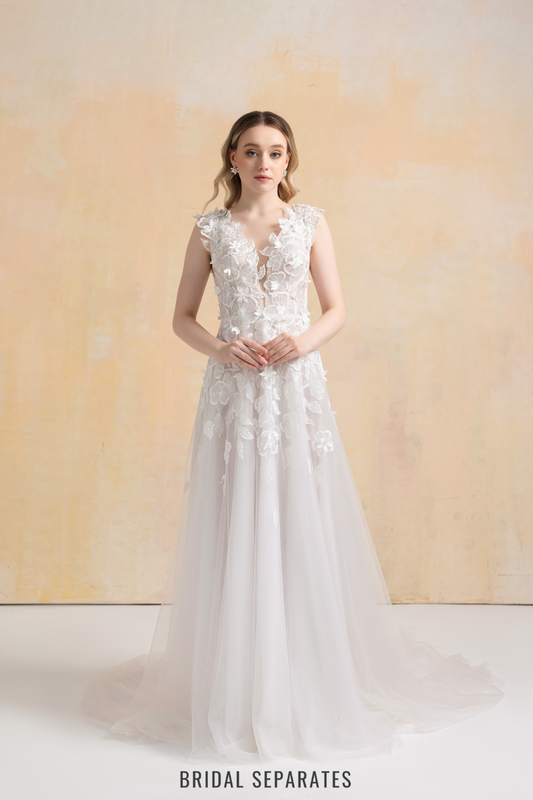 Ball Gown Wedding Dress with Floral Lace / "Camilla"