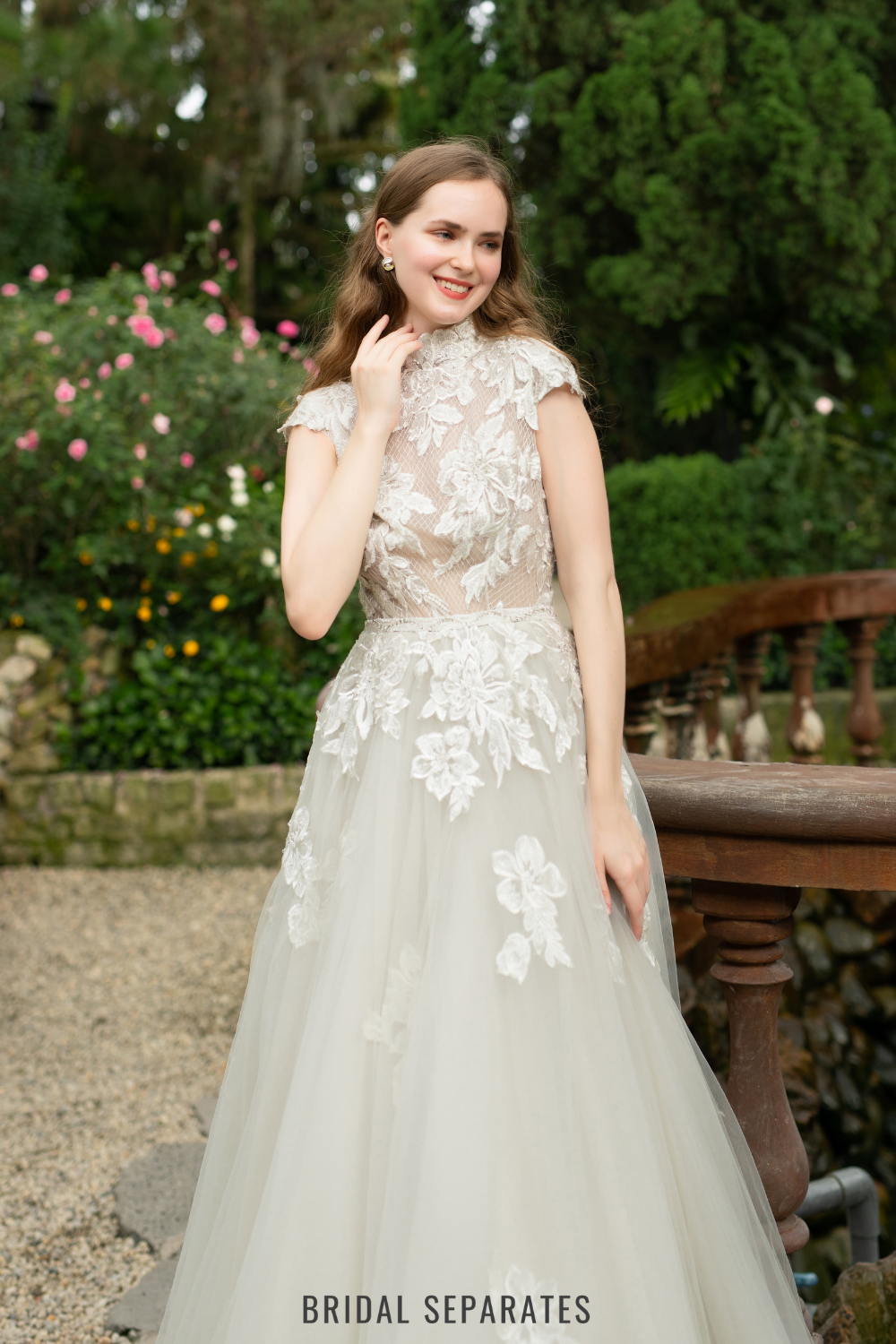 A-line Wedding Dress with Floral Lace / "Eleonora"