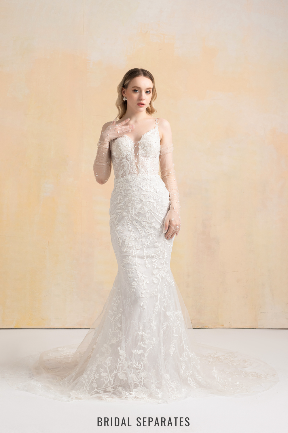 Mermaid  Wedding Dress with Detachable Sleeves / "Karina"