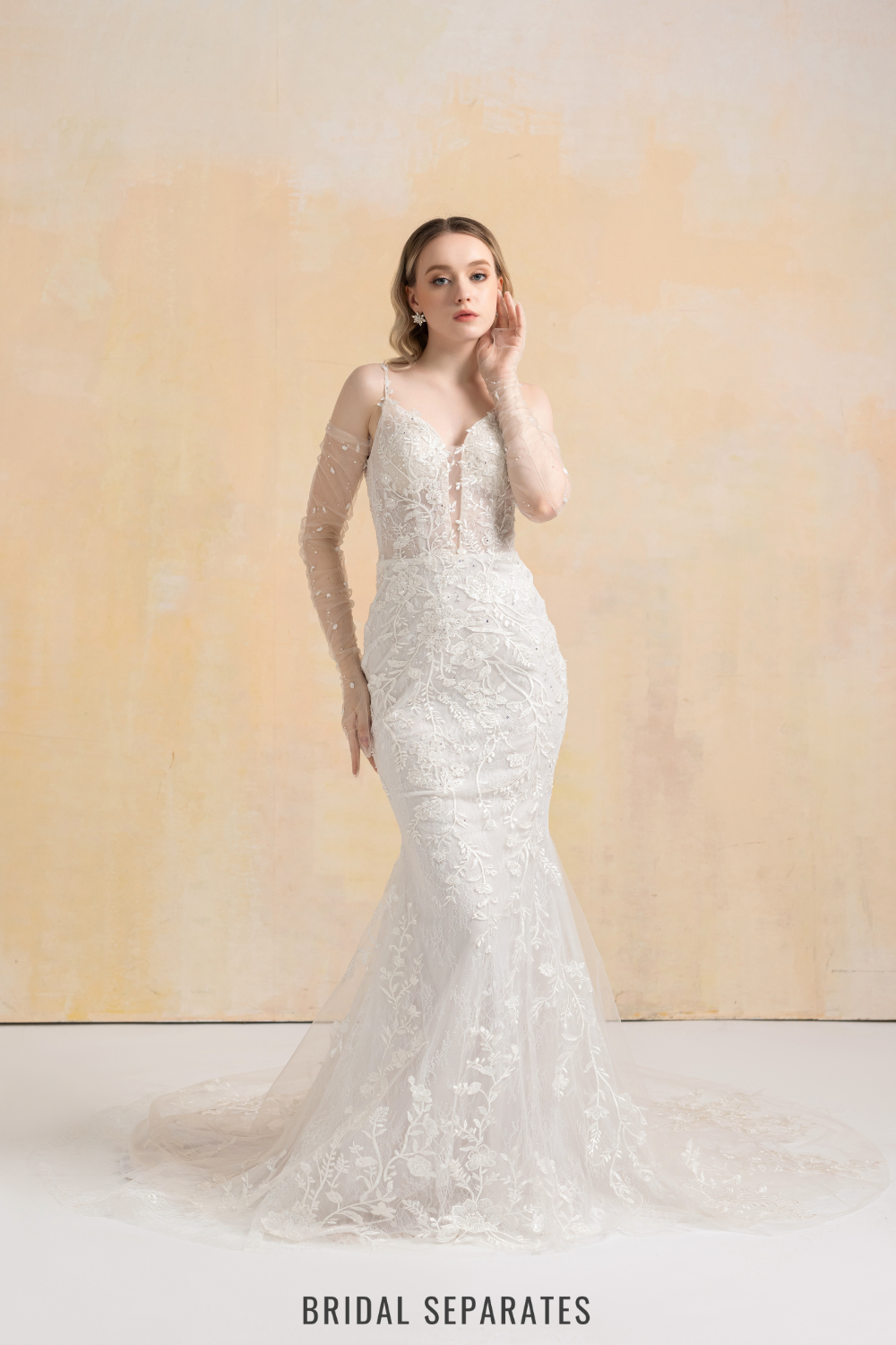 Mermaid  Wedding Dress with Detachable Sleeves / "Karina"