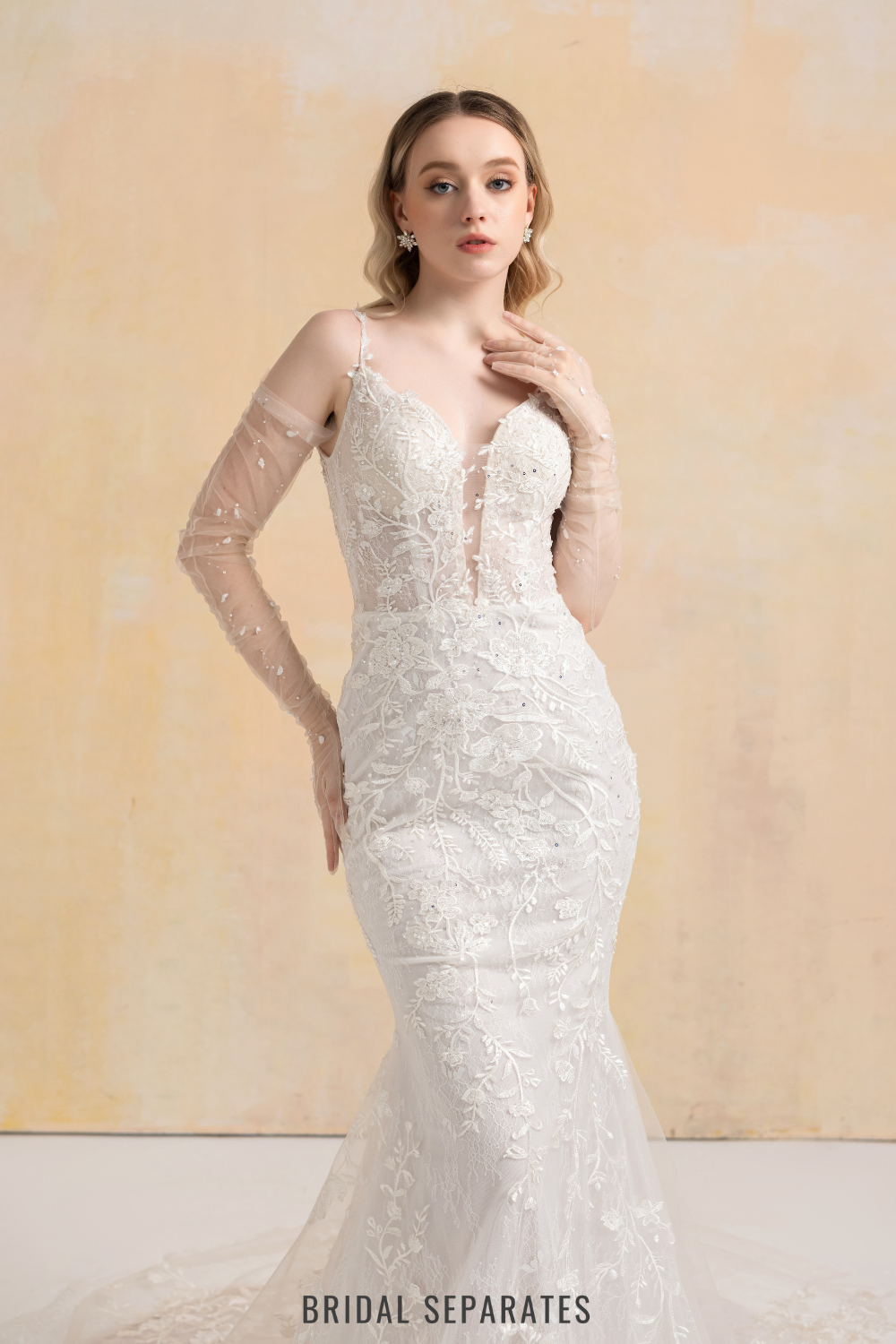 Mermaid  Wedding Dress with Detachable Sleeves / "Karina"