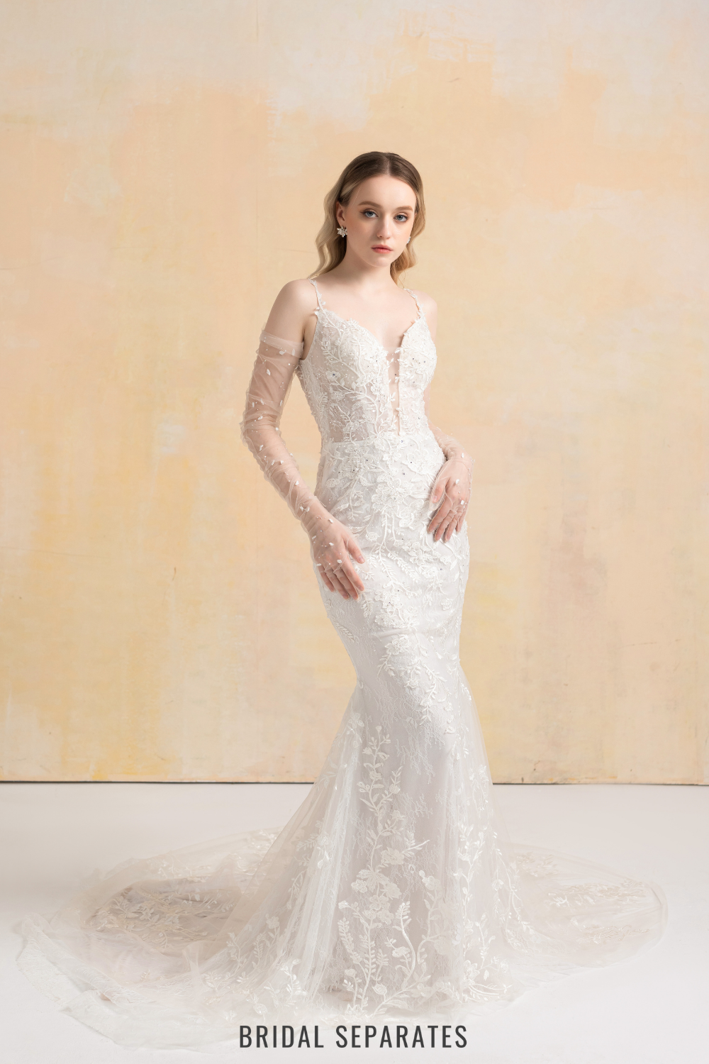 Mermaid  Wedding Dress with Detachable Sleeves / "Karina"