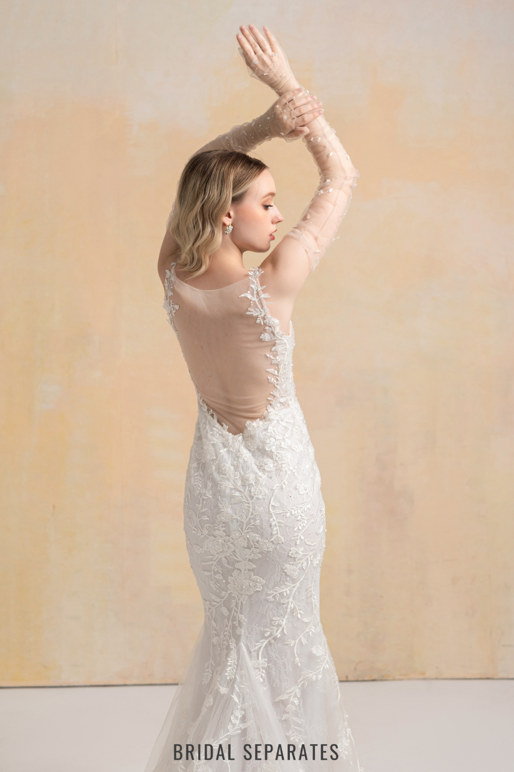 Mermaid  Wedding Dress with Detachable Sleeves / "Karina"