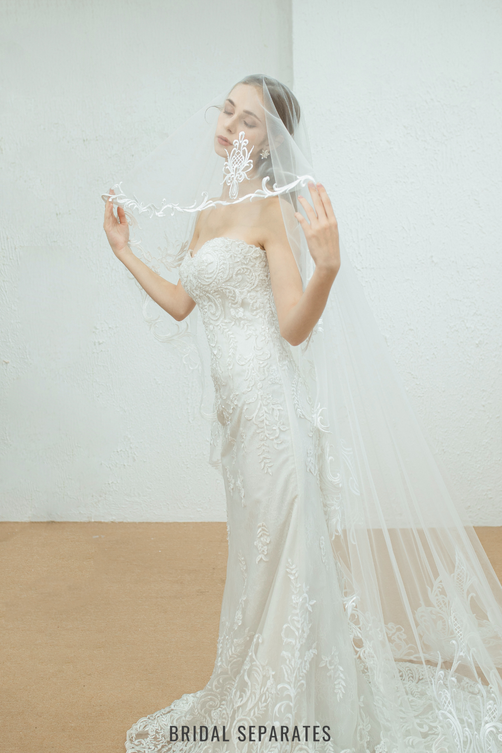 Two Layers Lace Bridal Veil / "Mallorie"