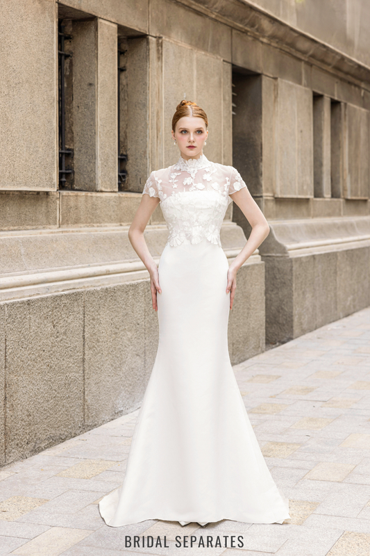Short Bridal Cape with Floral Lace / "Ottilie"