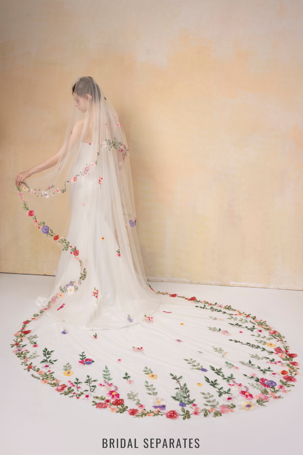 Handmade Flowers Bridal Veil / "Chantelle"