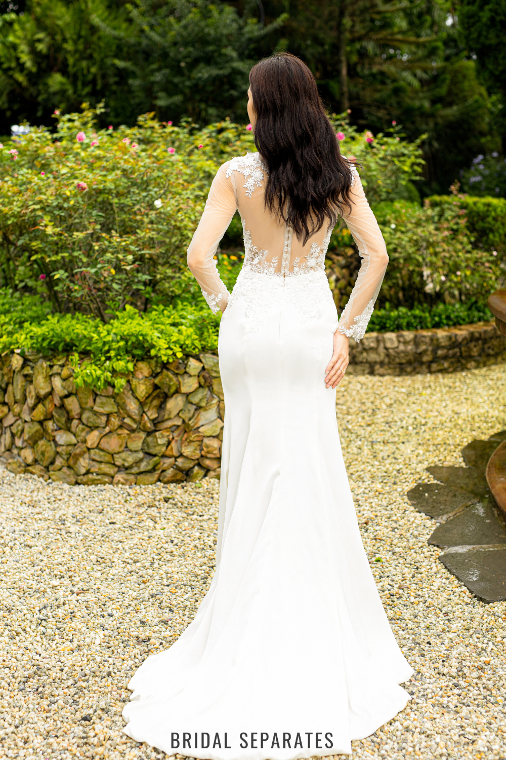 Wedding Dress with High Slit / "Larissa"