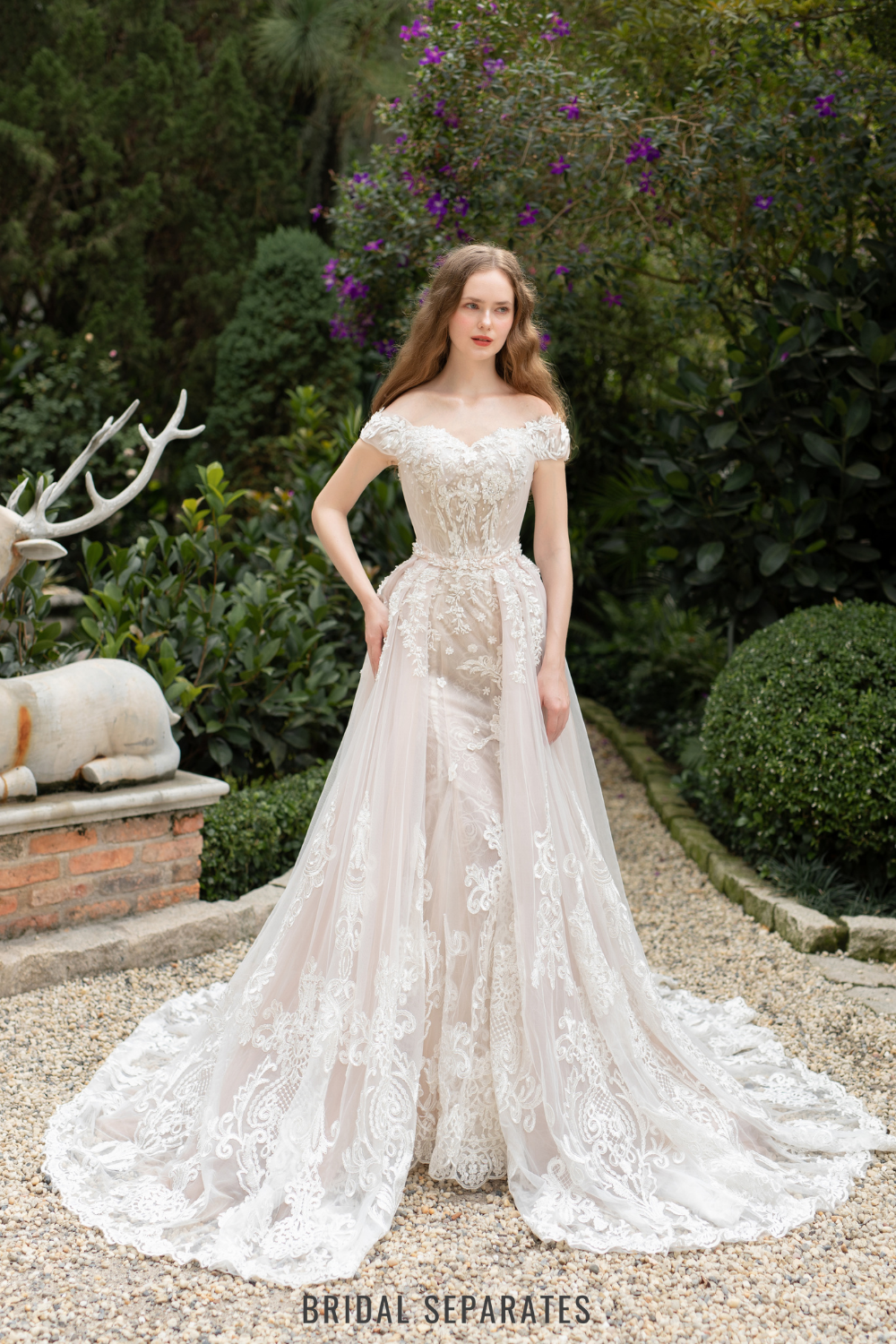 Lace Wedding Dress with Detachable Overskirt / "Lorena"