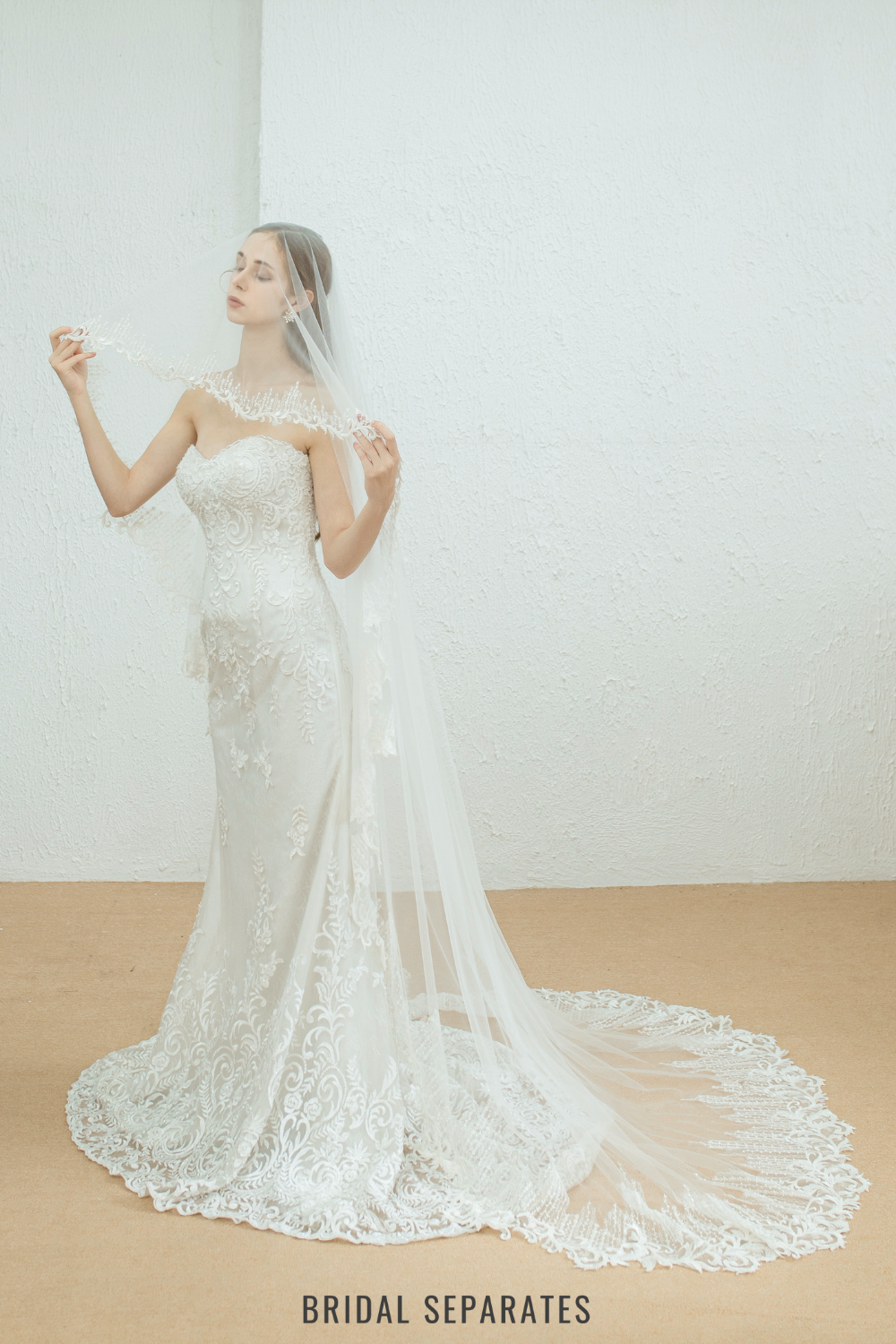 Two Layers Sequin Lace Bridal Veil / "Julie"