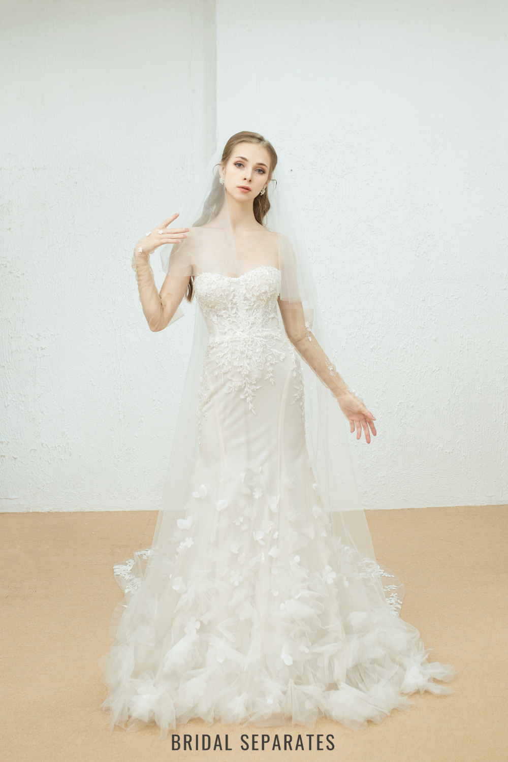 Two Layers Floral Lace Bridal Veil / "Jaimin"