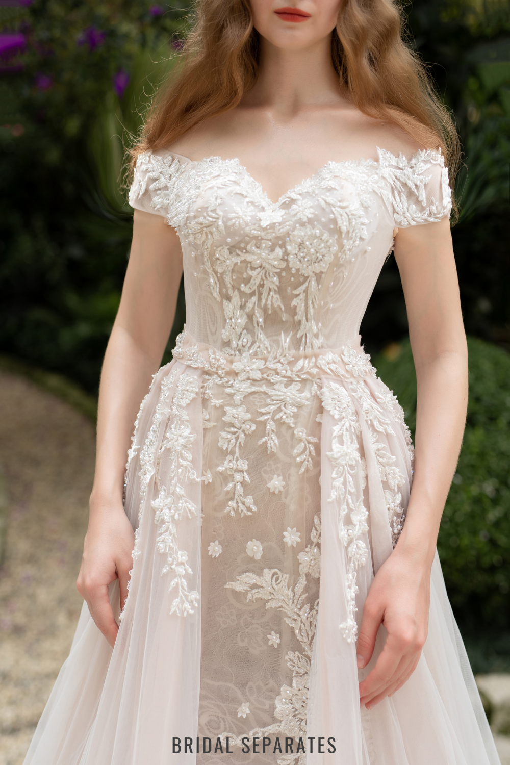 Lace Wedding Dress with Detachable Overskirt / "Lorena"