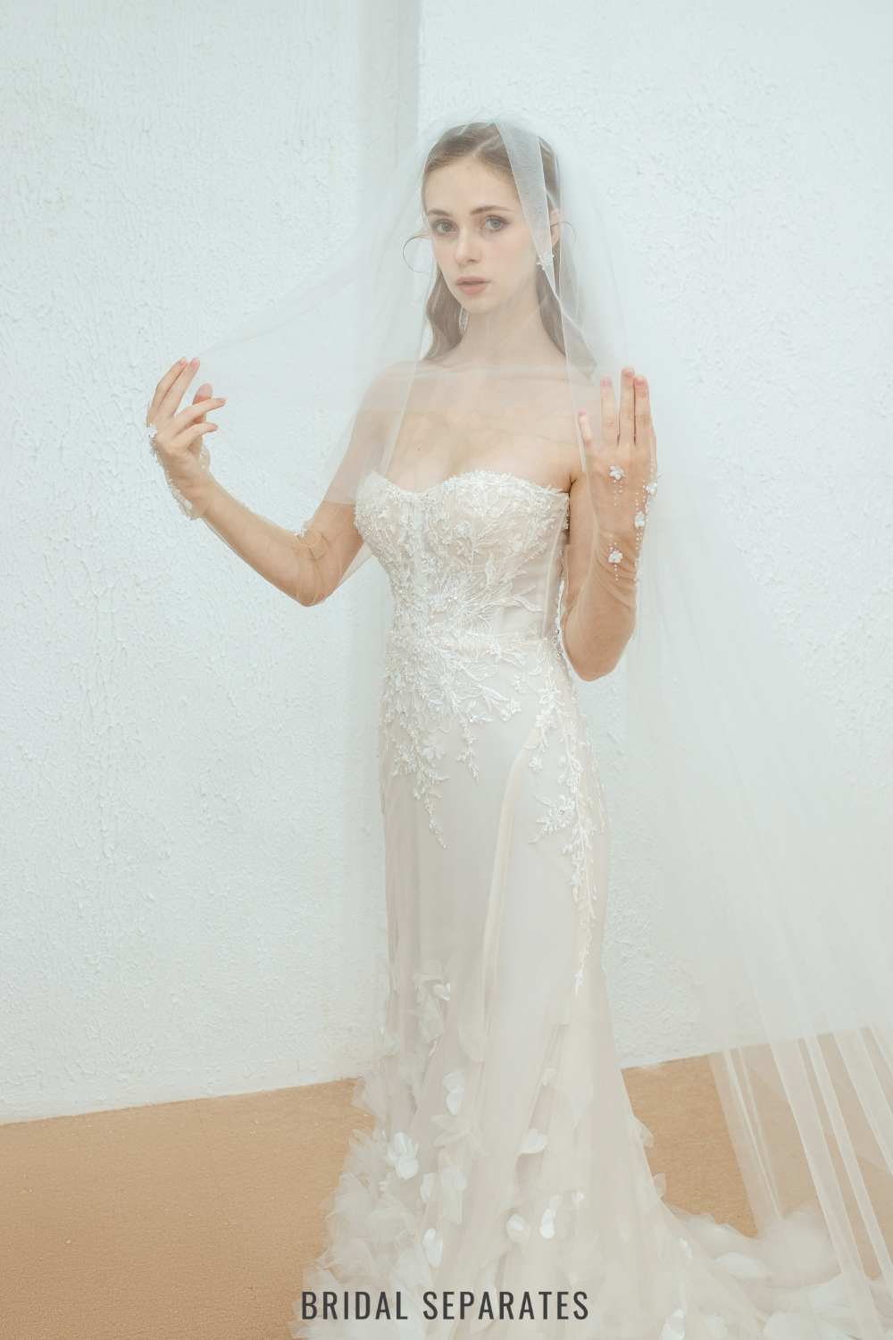 Two Layers Floral Lace Bridal Veil / "Jaimin"