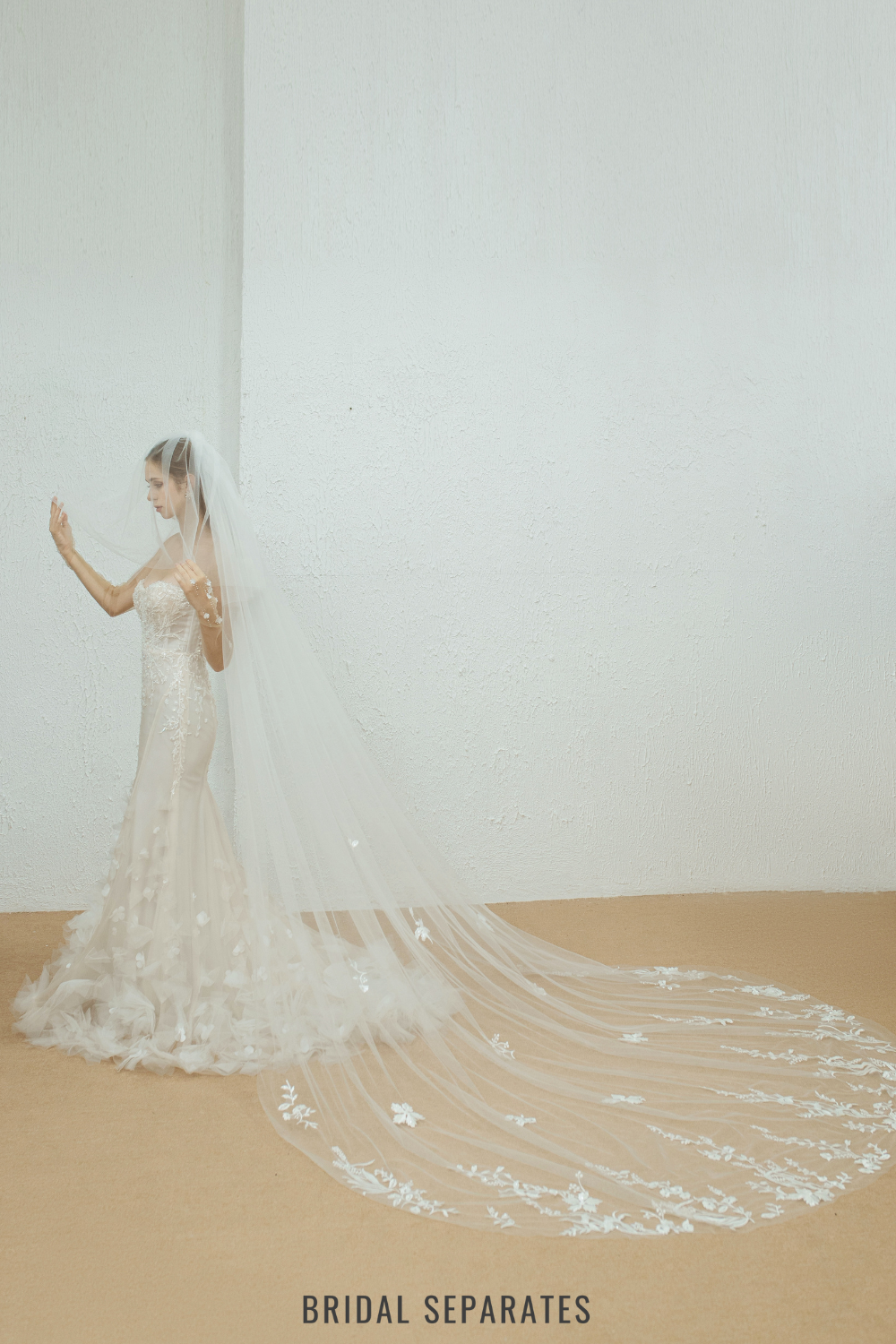 Two Layers Floral Lace Bridal Veil / "Jaimin"