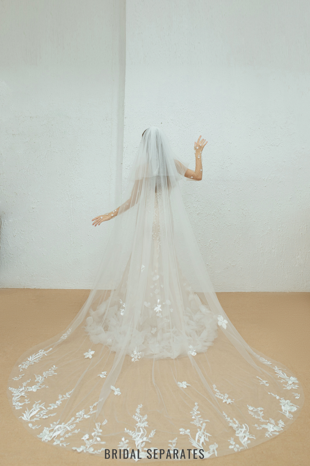 Two Layers Floral Lace Bridal Veil / "Jaimin"