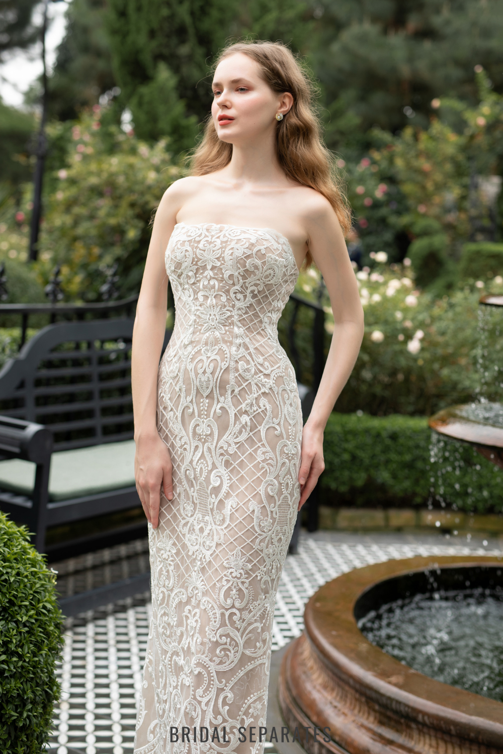 Lace Wedding Dress / "Cataleya"