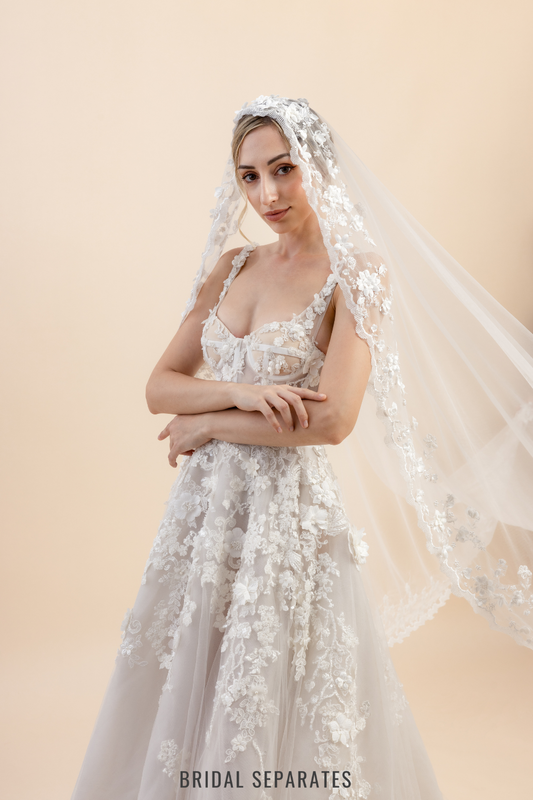 Mantilla Lace Bridal Veil / "Edna"