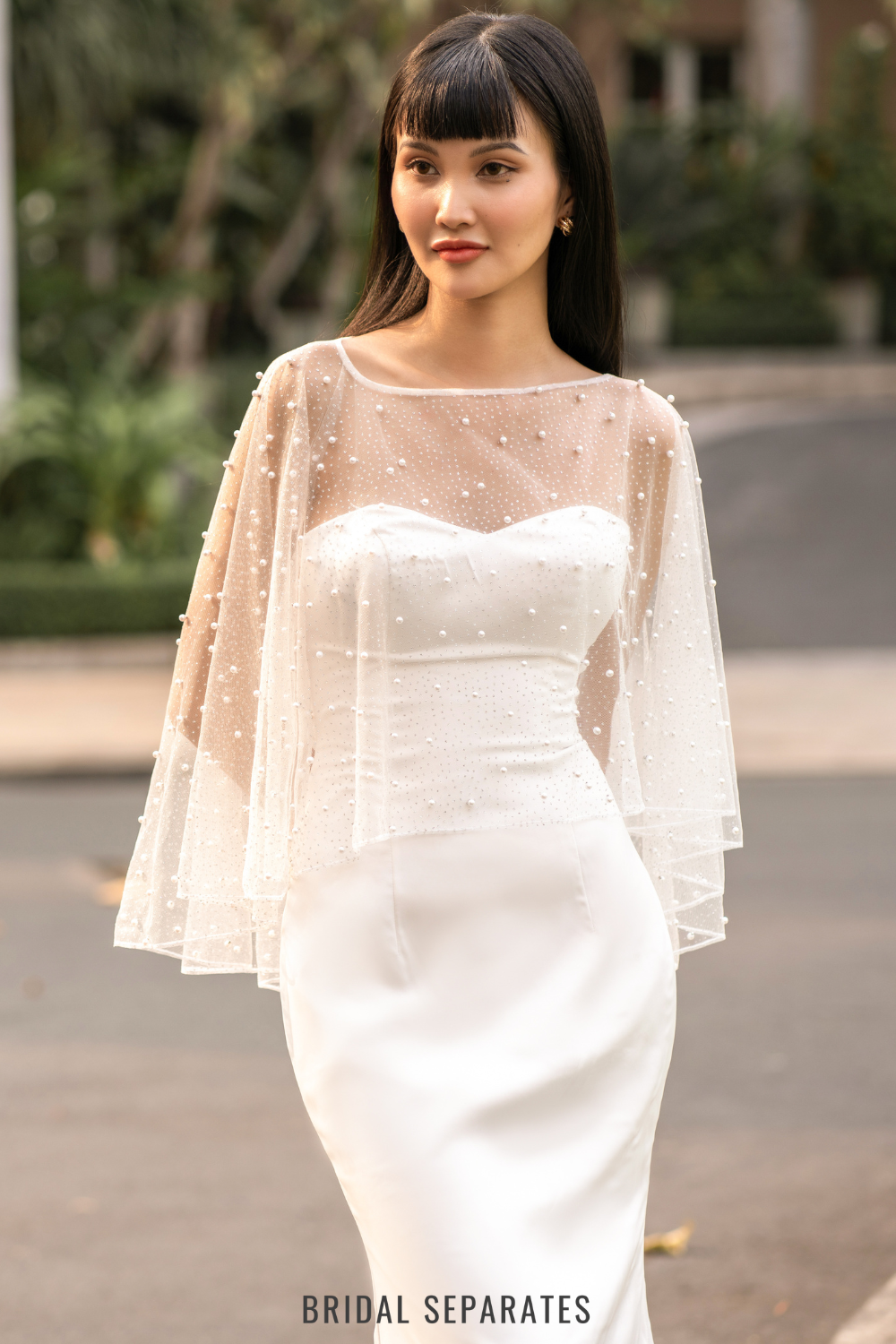 Bridal Cape with Glittery Tulle and Pearls / "Chiara"