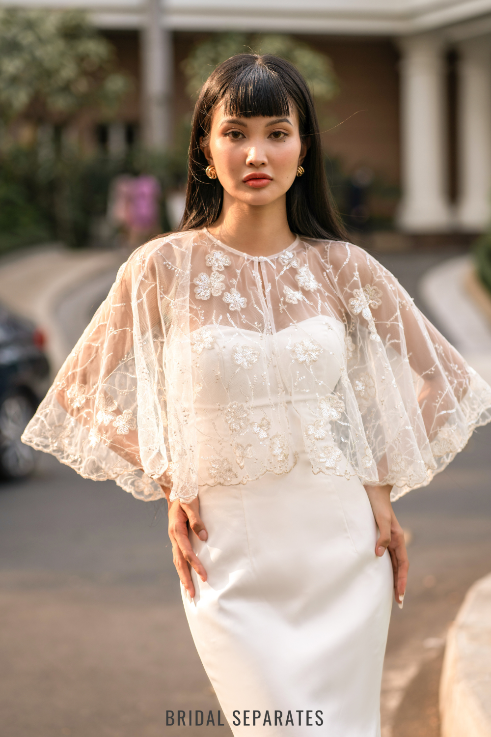 Lace Bridal Capelet / "Donia"