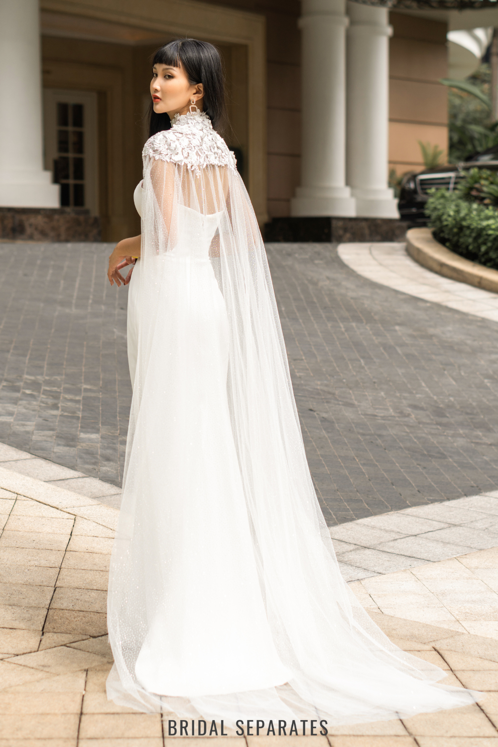 Long Bridal Cape Veil / "Isabella"