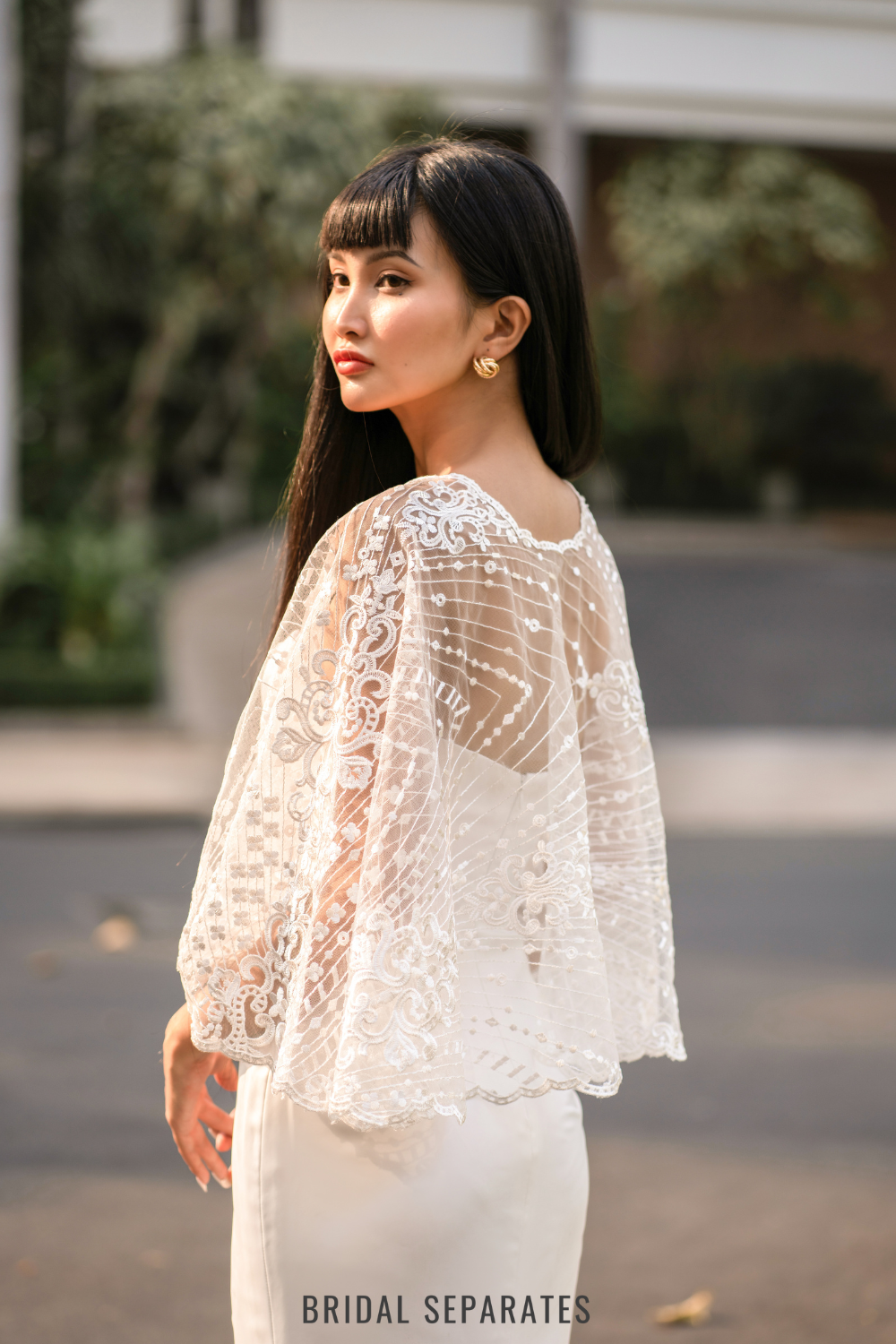 Lace Bridal Cape / "Annetta"