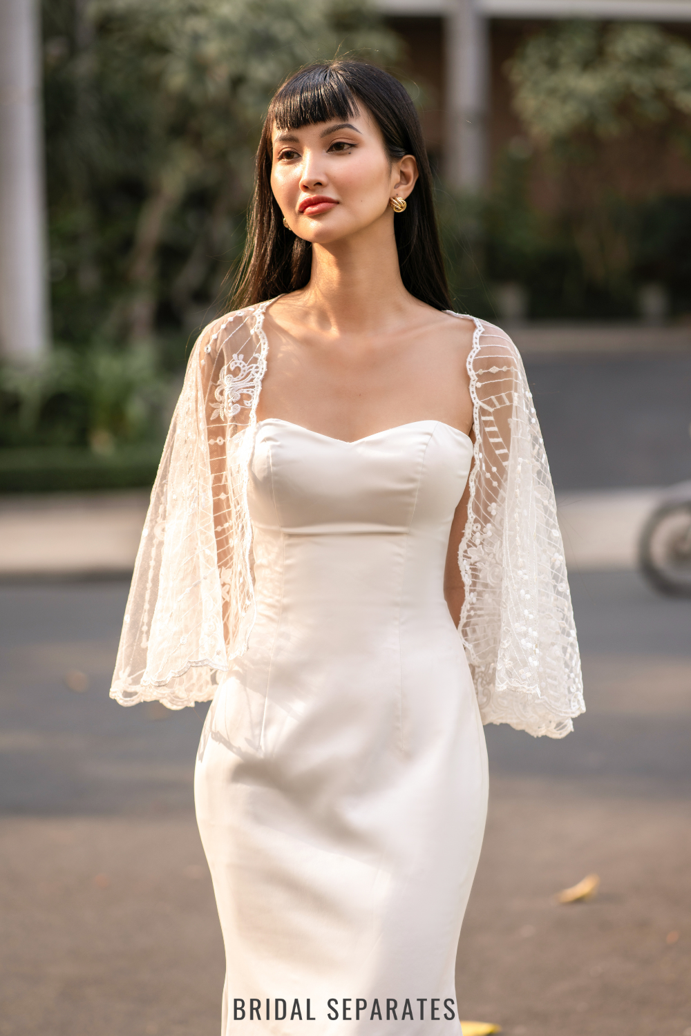 Lace Bridal Cape / "Annetta"